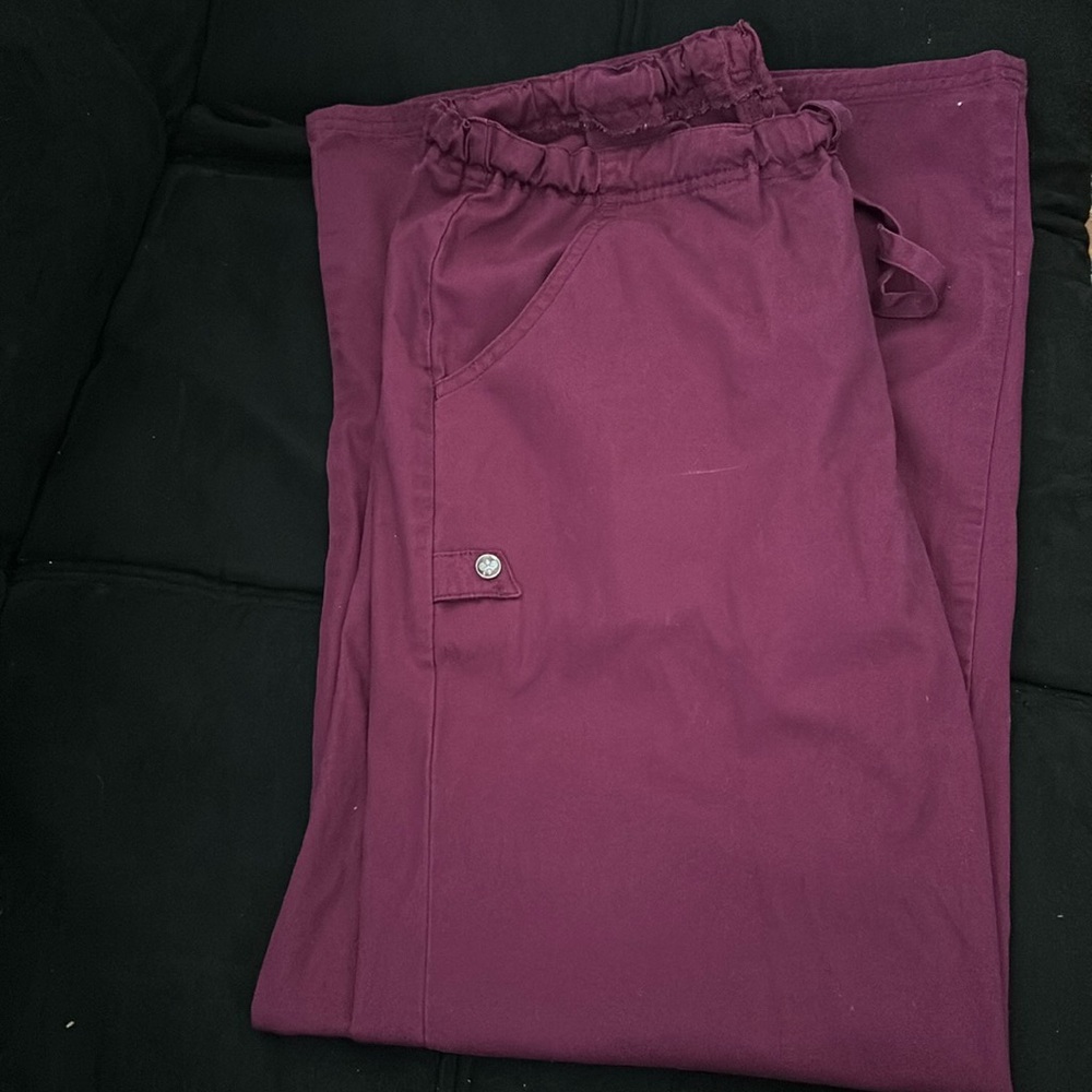 maroon scrub Cherokee bottoms